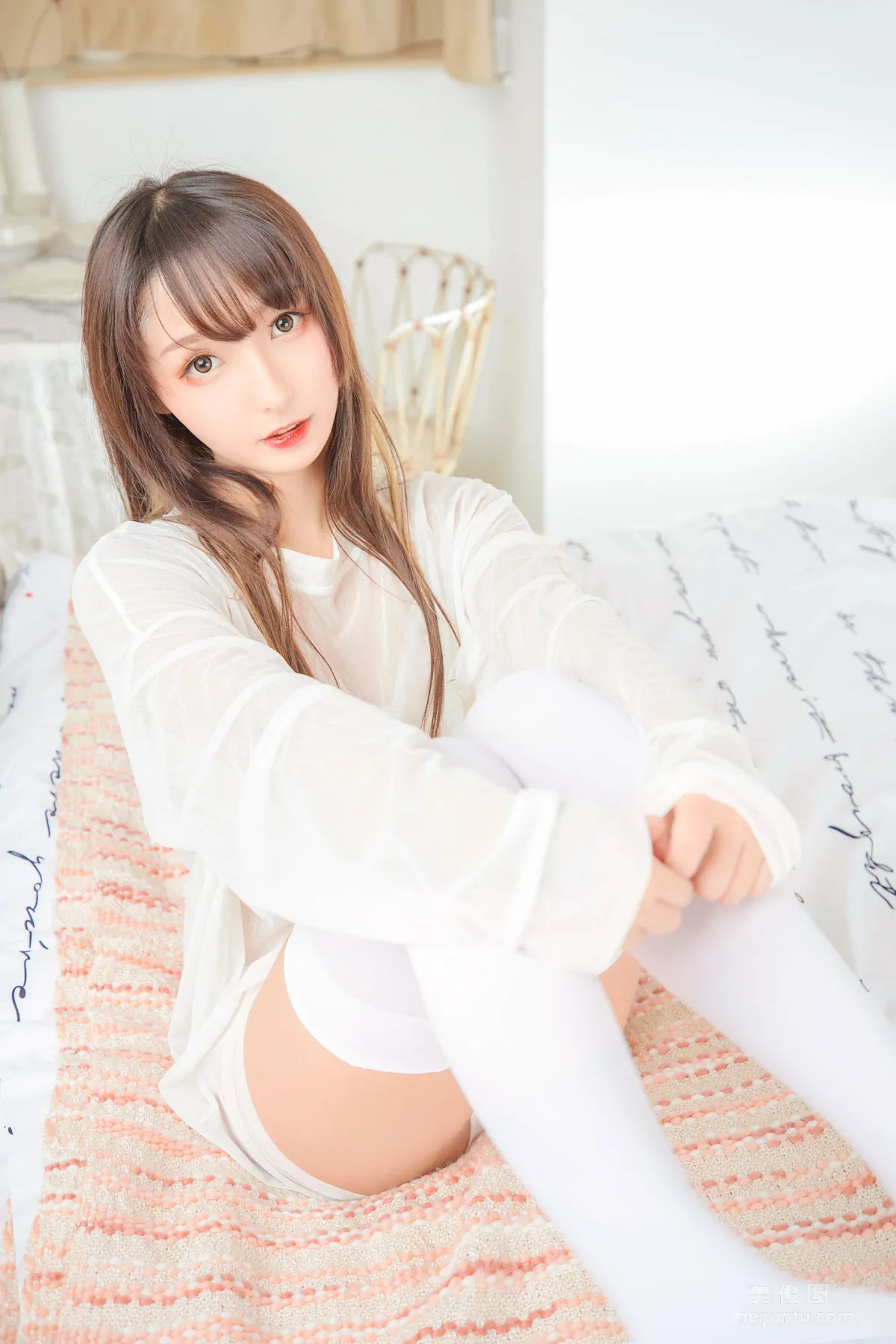 [Cosplay] 神楽坂真冬 《おかえり》 白絲貓腳 寫真集 12