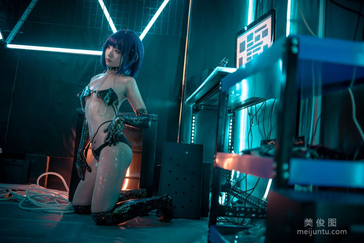 [Cosplay寫真] 是青水 - 科技魅魔 21