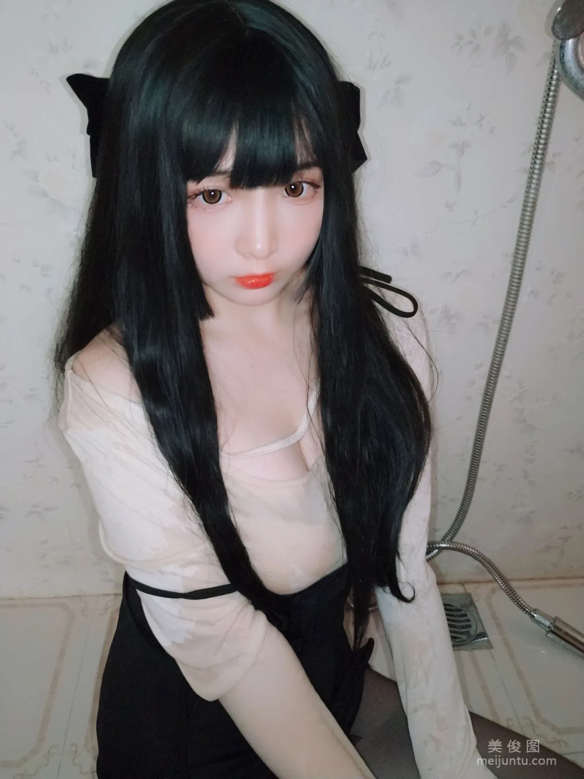 [Cosplay] 二次元美女古川kagura - 浴室濕身黑絲 8