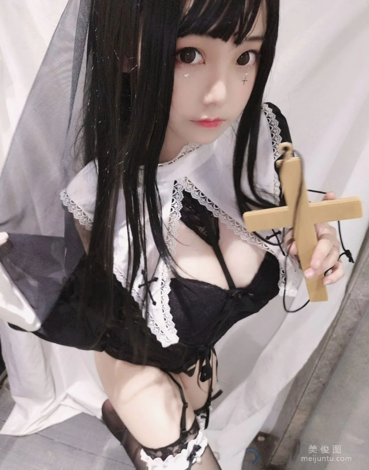 [Cosplay] 萌系小姐姐蜜汁貓裘 - 修女 寫真集 9