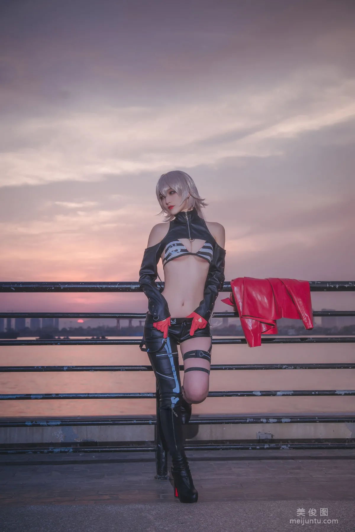 [Cosplay] 铁板烧鬼舞w - 中山码头黑贞黑呆双人4