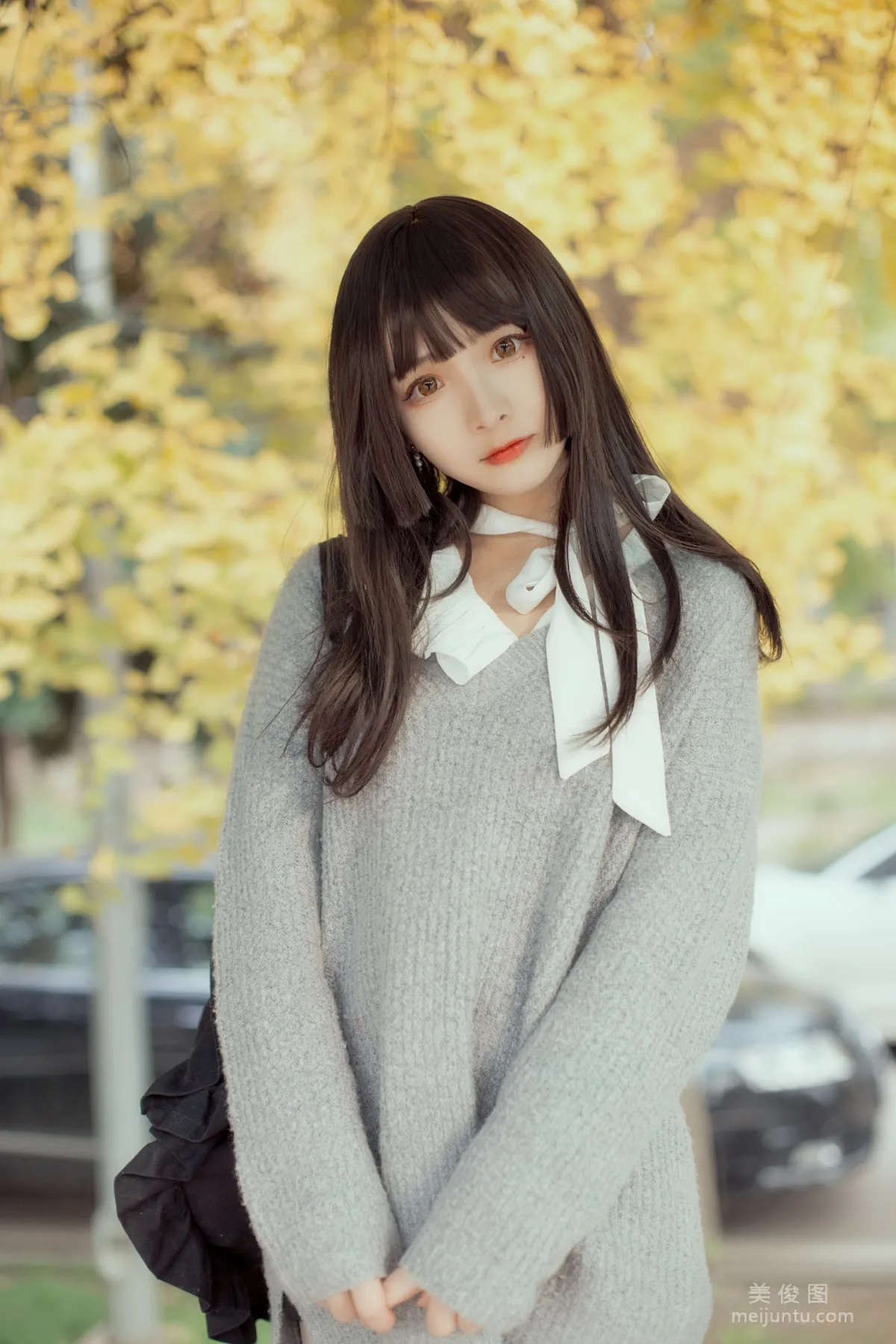 [Cosplay寫真] 古川kagura - 銀杏樹下 3