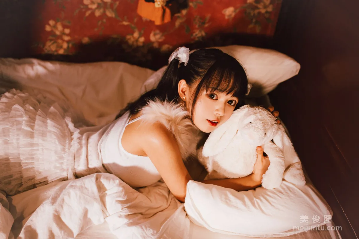 [Cosplay] 大眼萌妹黑貓貓OvO - 白色雙馬尾 3