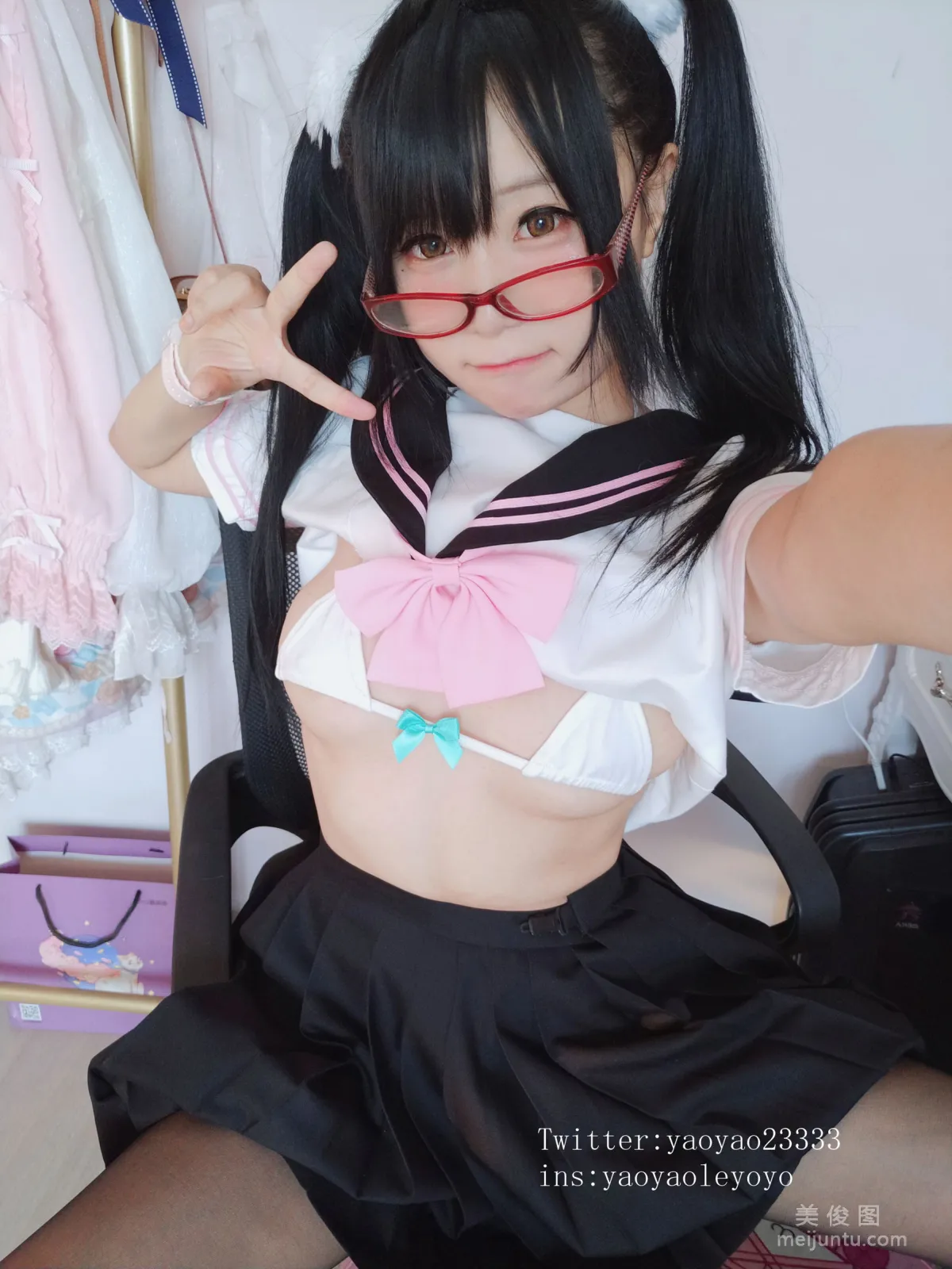 [Cosplay寫真] 搖搖樂yoyo - 黑絲小惡魔 8