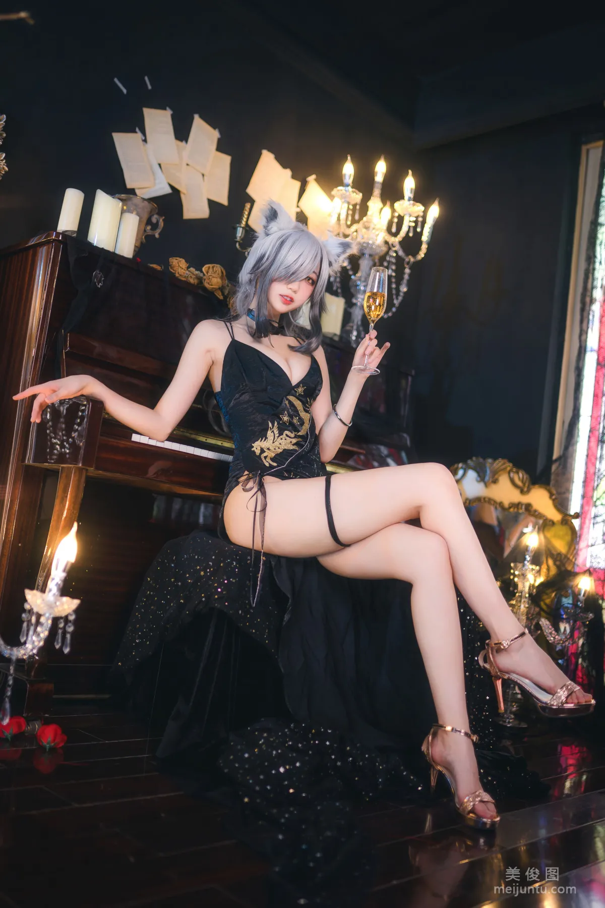 [Cosplay写真] 周叽是可爱兔兔 - 礼服1