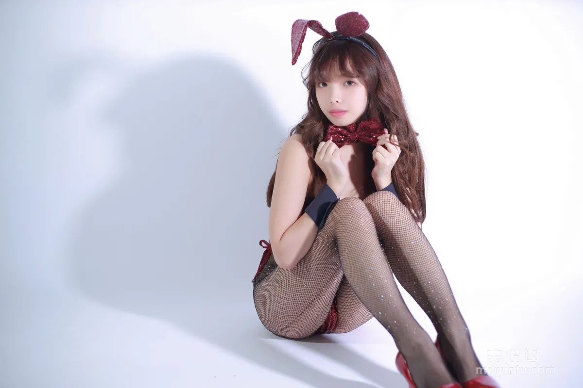 [Cosplay] 動漫博主雯妹 - 元旦兔女郎 5