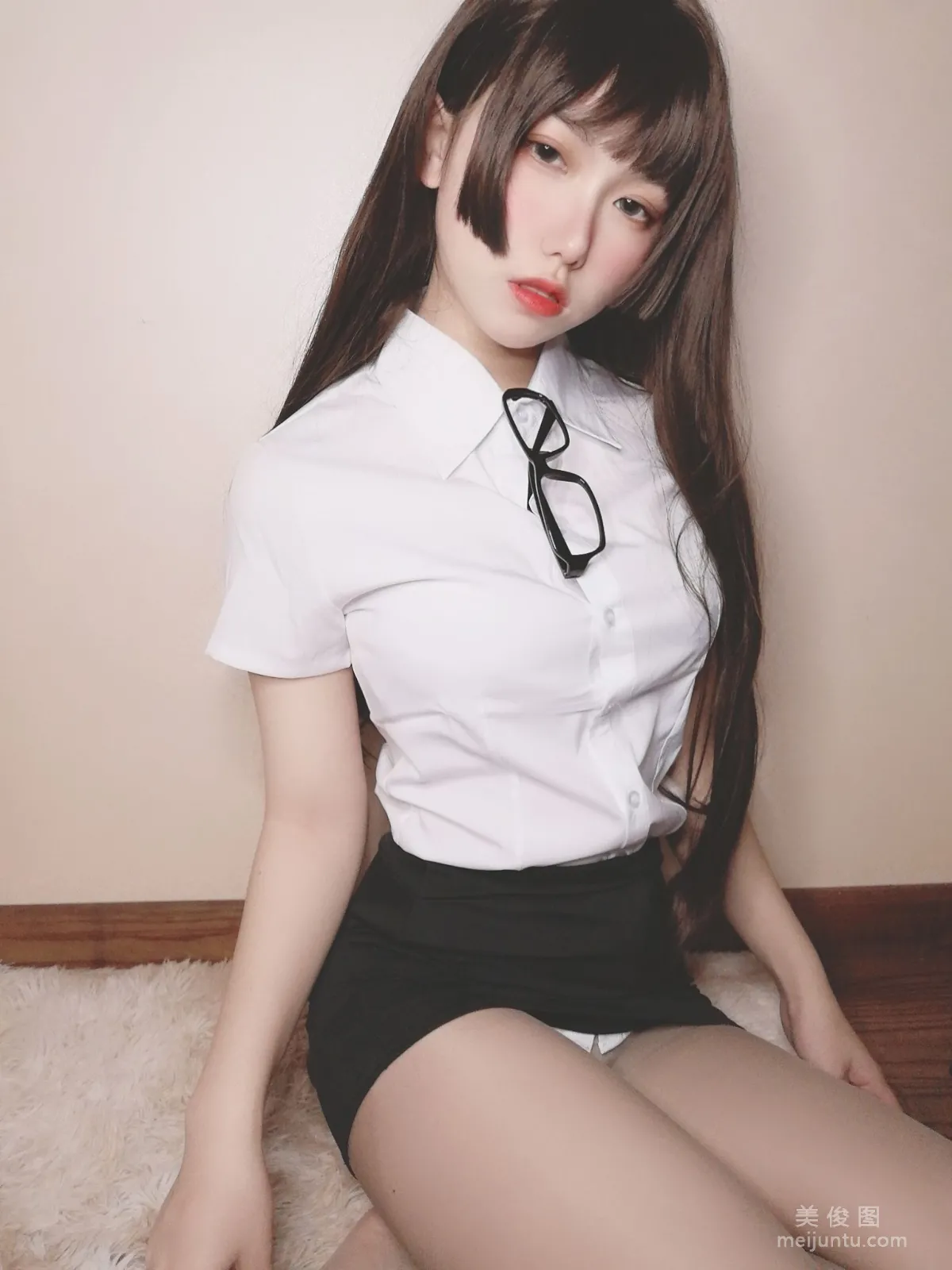 [Cosplay] 芋圓侑子SJ_ - 醉酒小秘書 寫真集 11