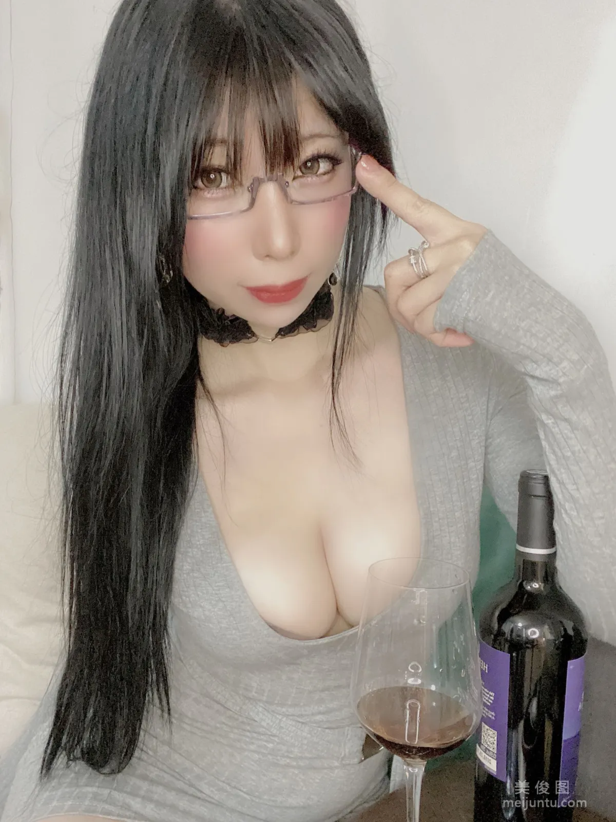 [Cosplay] 巨乳美女鹿野希 - 酒酔い先輩 寫真集 8