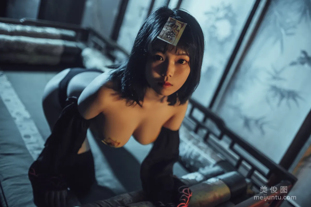 [Cosplay] 七月喵子 - 小僵屍 19
