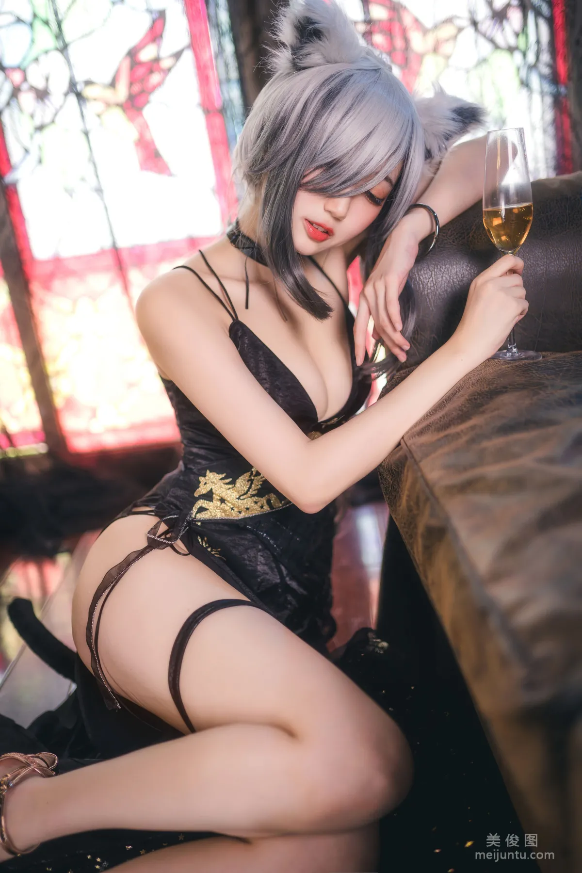 [Cosplay寫真] 周叽是可愛兔兔 - 禮服 22