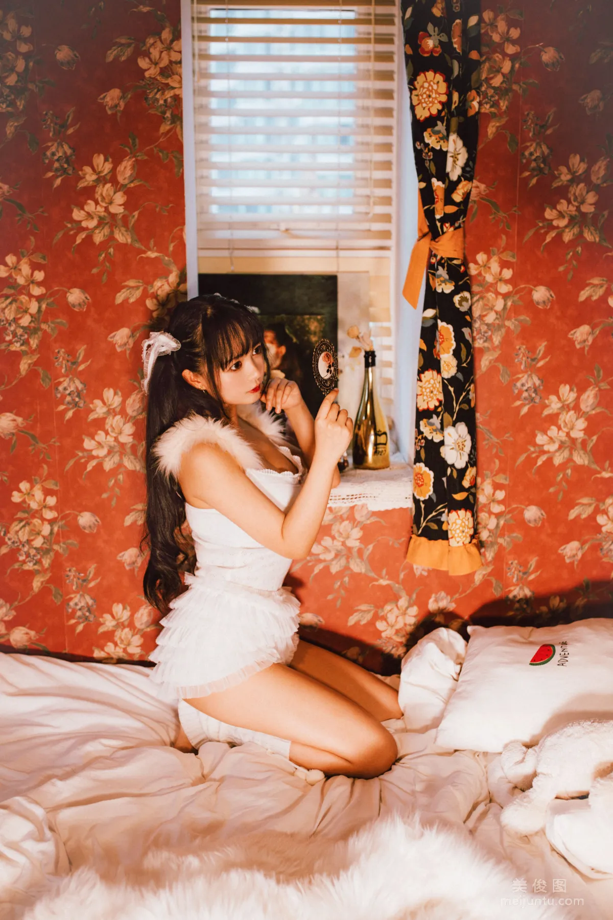 [Cosplay] 大眼萌妹黑貓貓OvO - 白色雙馬尾 5