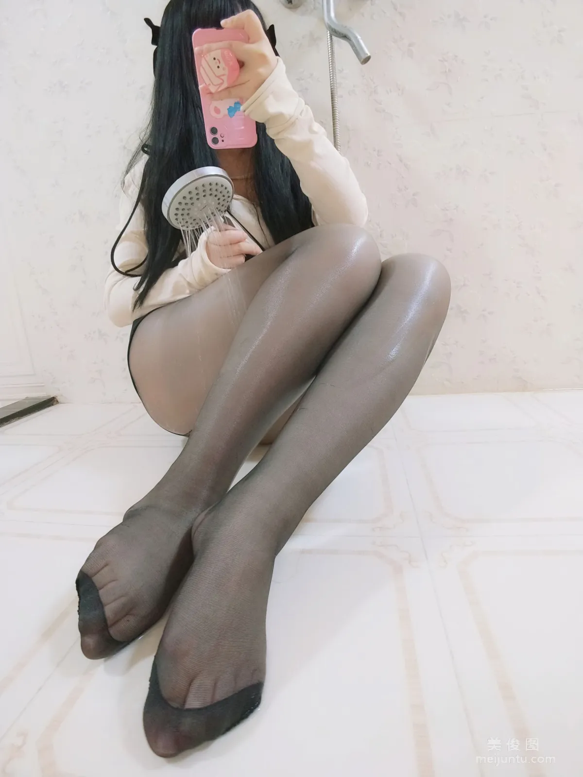 [Cosplay] 二次元美女古川kagura - 浴室濕身黑絲 31