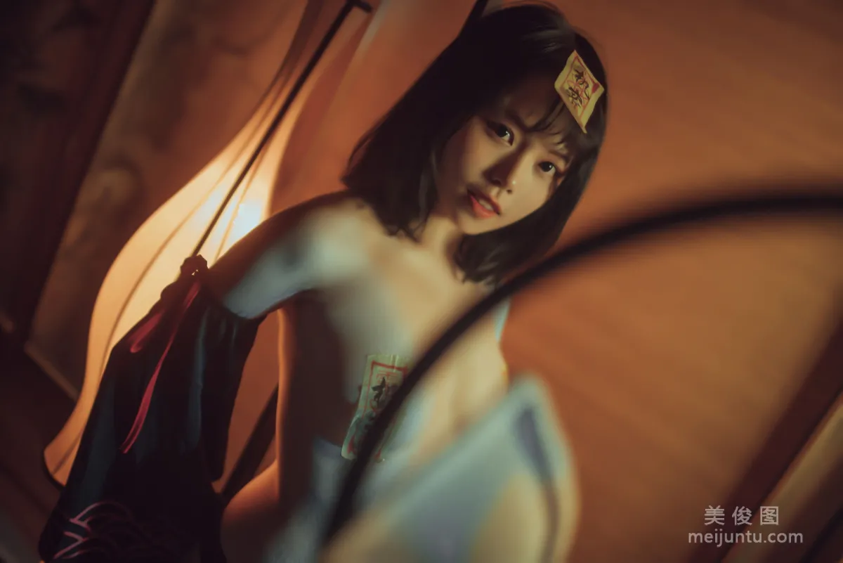 [Cosplay] 七月喵子 - 小僵屍 17