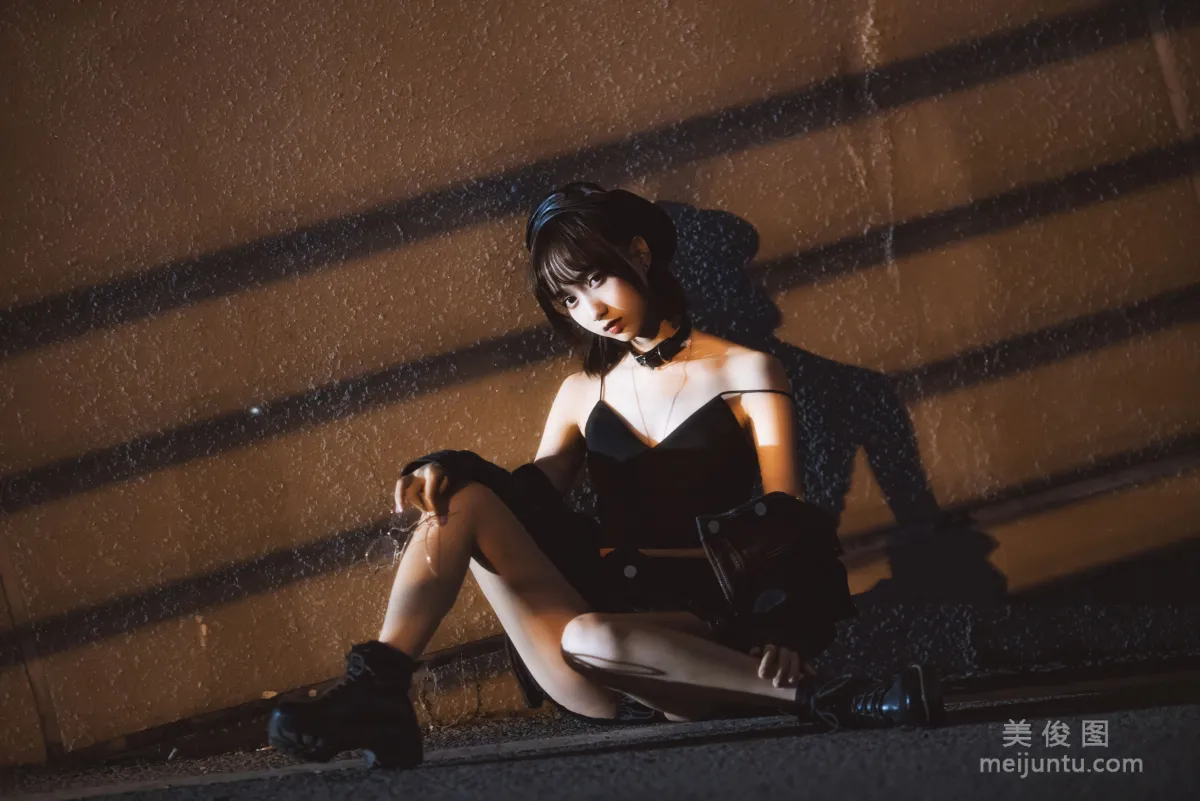 [Cosplay] 木綿綿OwO - 室外短裙 寫真集 20