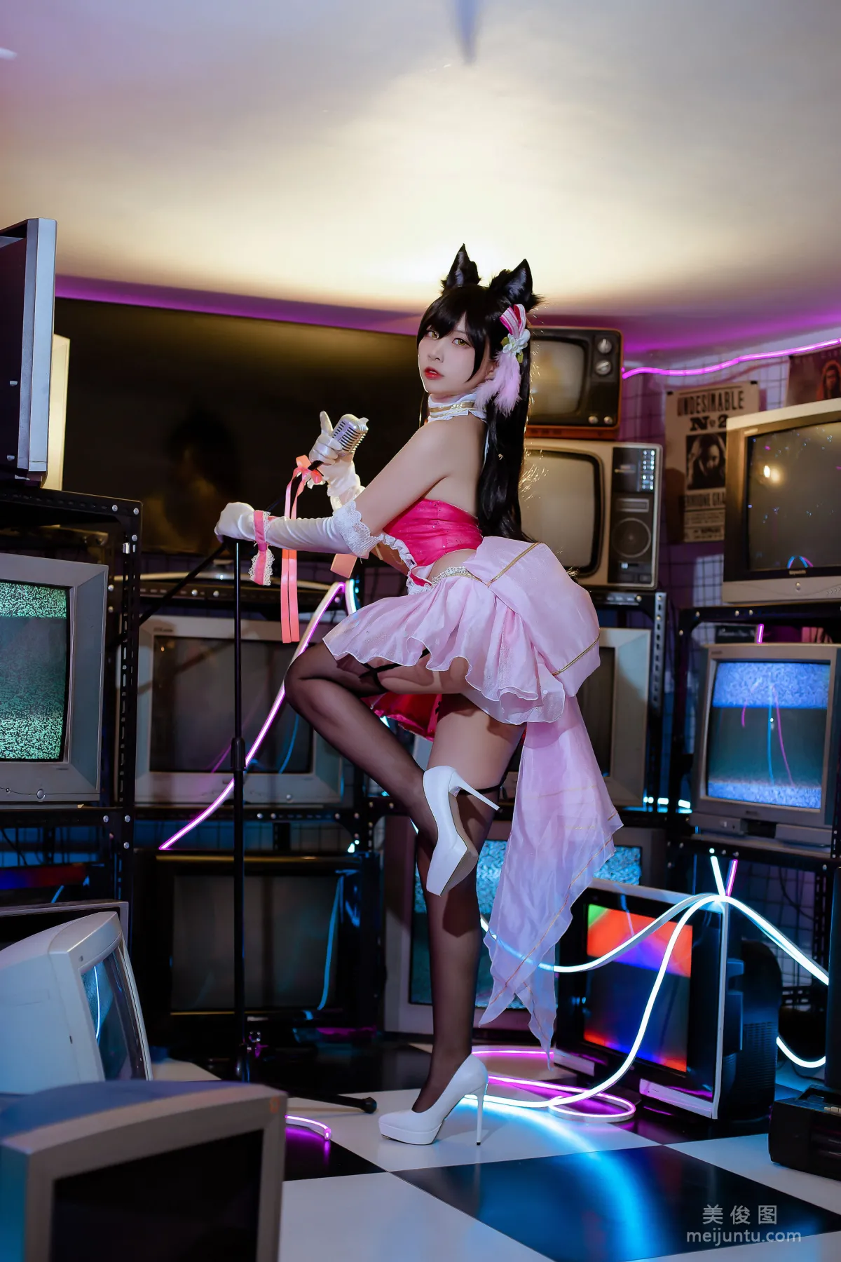 [Cosplay寫真] 二佐Nisa - 犬之眷之碧藍愛宕 打歌服 6