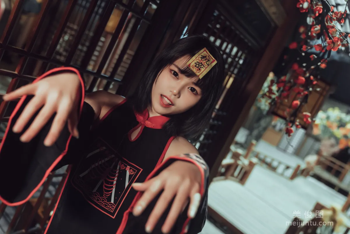 [Cosplay] 七月喵子 - 小僵屍 5