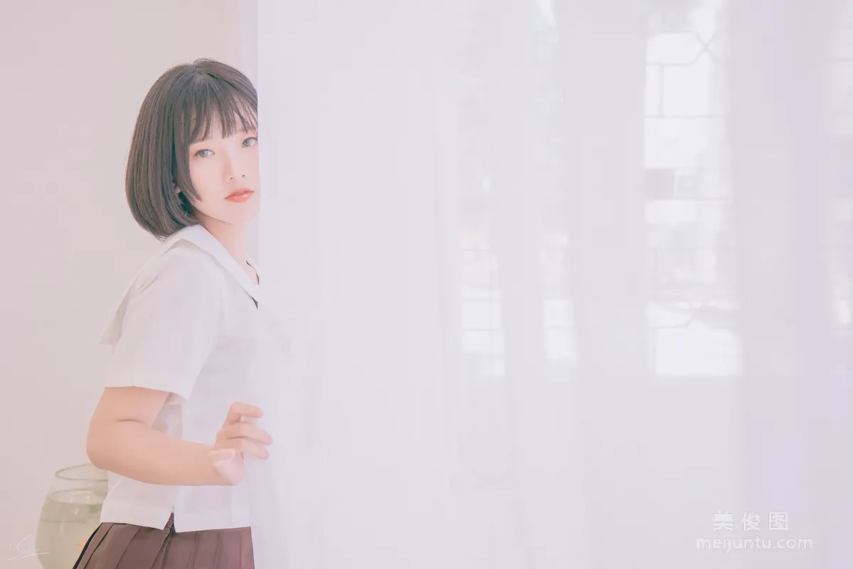 [Cosplay] Messie Huang - Birthday Seifuku 寫真集 17