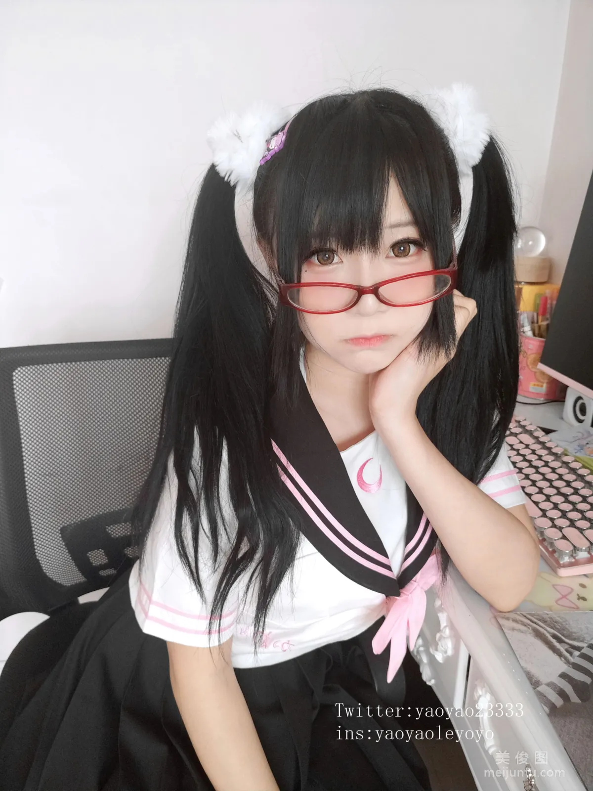 [Cosplay寫真] 搖搖樂yoyo - 黑絲小惡魔 32