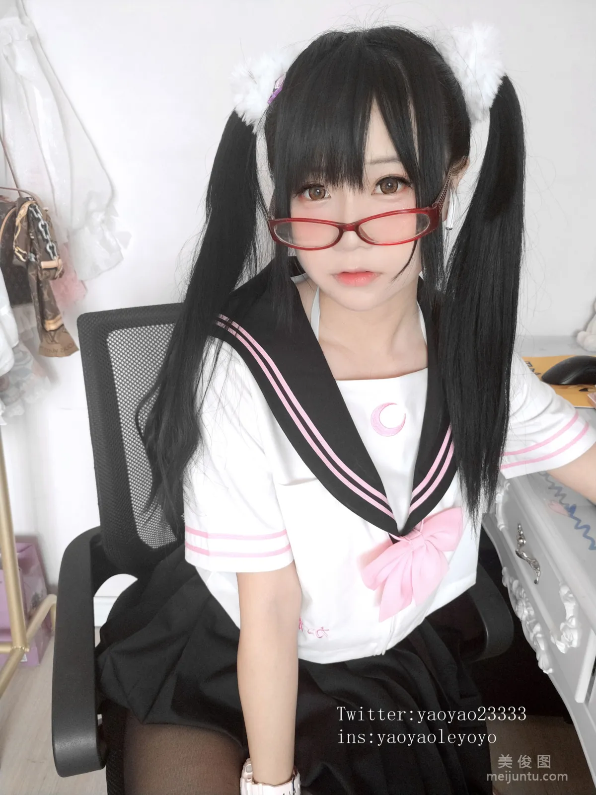 [Cosplay寫真] 搖搖樂yoyo - 黑絲小惡魔 37