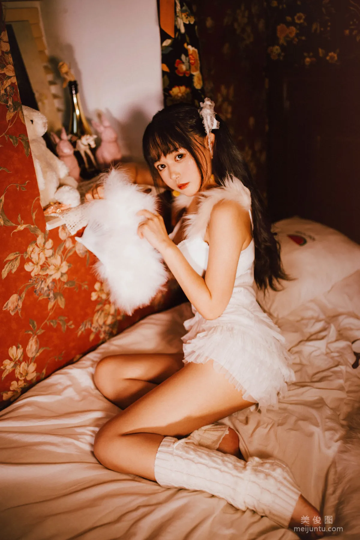 [Cosplay] 大眼萌妹黑貓貓OvO - 白色雙馬尾 13