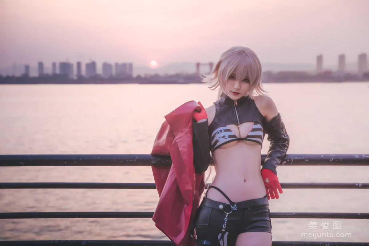 [Cosplay] 铁板烧鬼舞w - 中山码头黑贞黑呆双人1