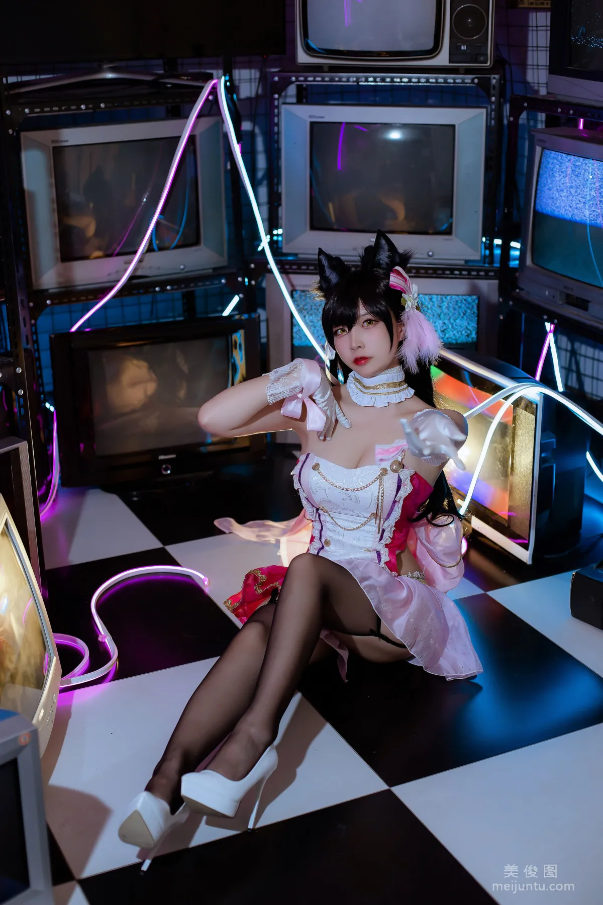 [Cosplay寫真] 二佐Nisa - 犬之眷之碧藍愛宕 打歌服 10