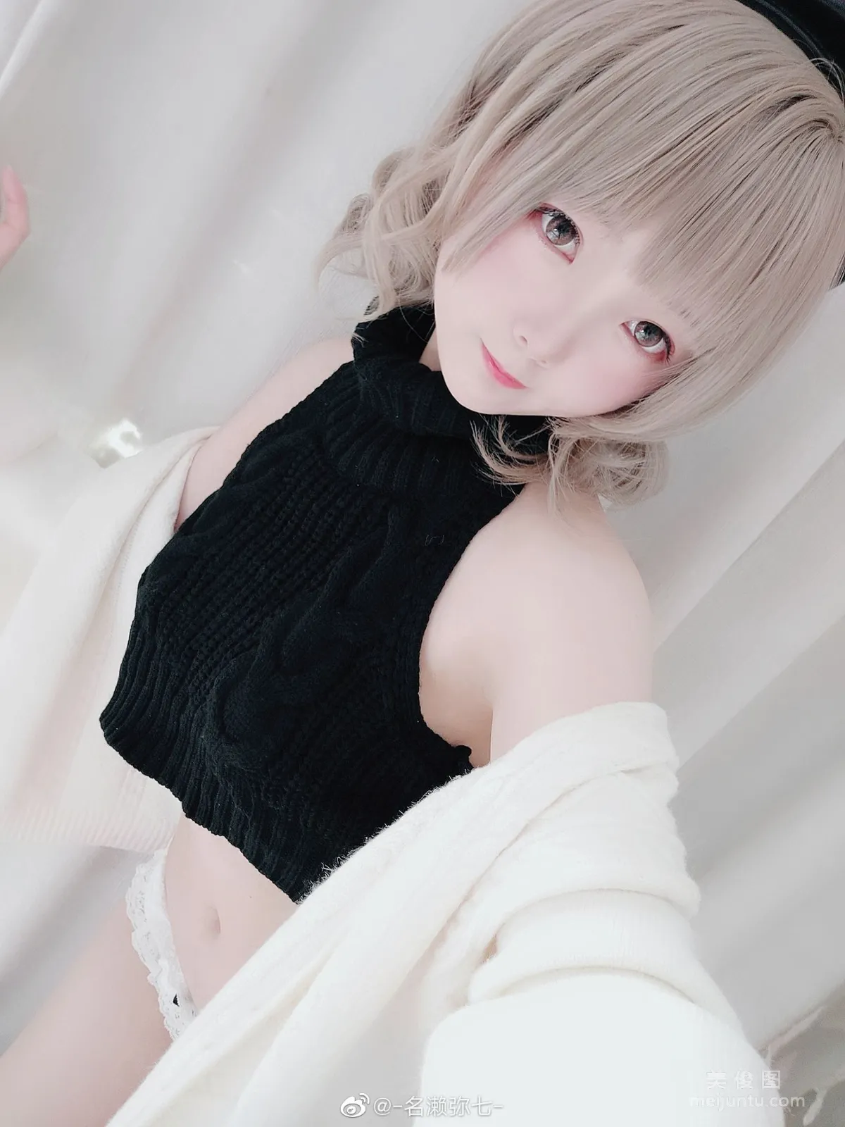 [Cosplay] 動漫博主名濑彌七 - 毛衣 4