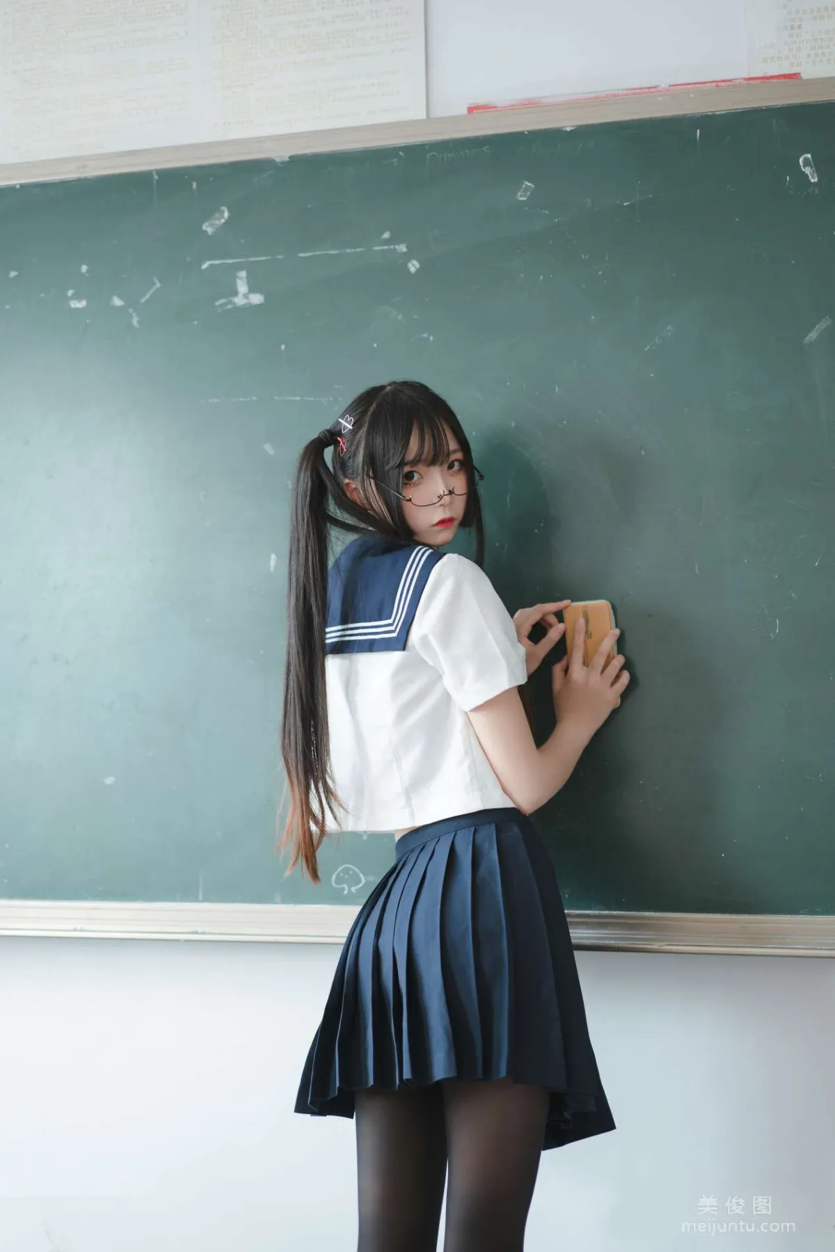 [Cosplay] 五更百鬼 - 要一起学习吗8