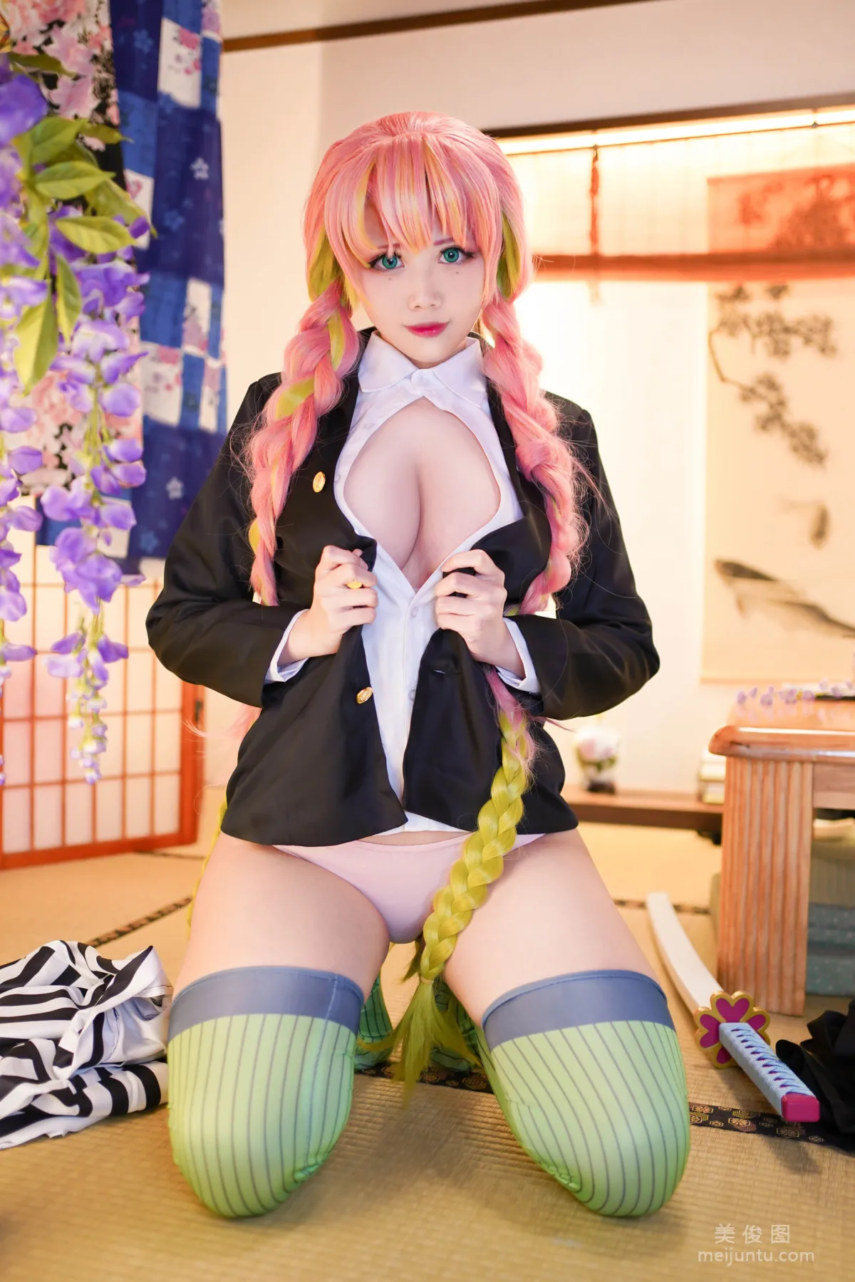 [Cosplay] 萱-KaYa - 鬼滅之刃 甘露寺 寫真集 23