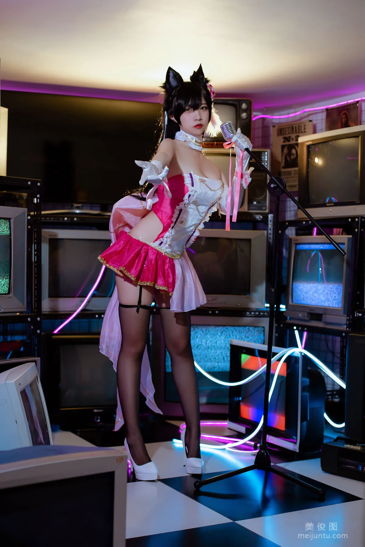 [Cosplay寫真] 二佐Nisa - 犬之眷之碧藍愛宕 打歌服 2