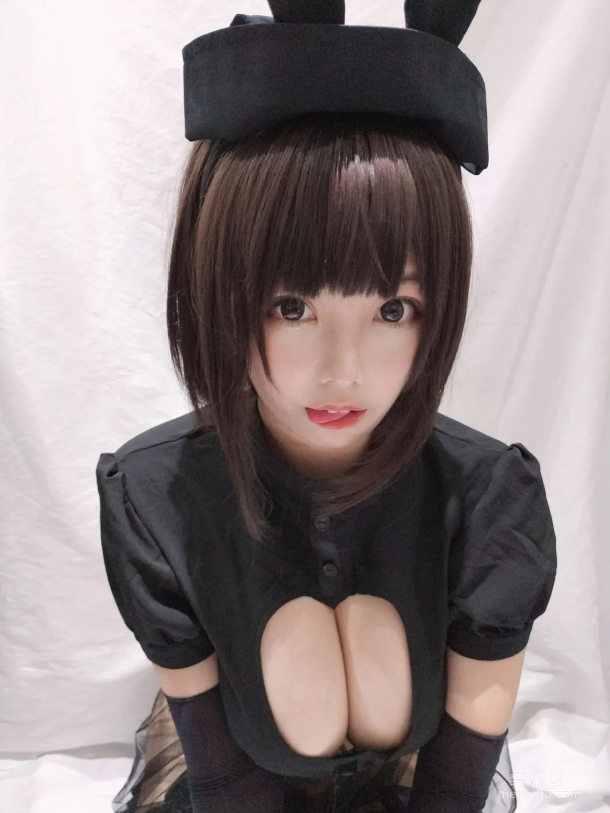[Cosplay] 蜜汁貓裘 - 兔子護士 寫真集 24