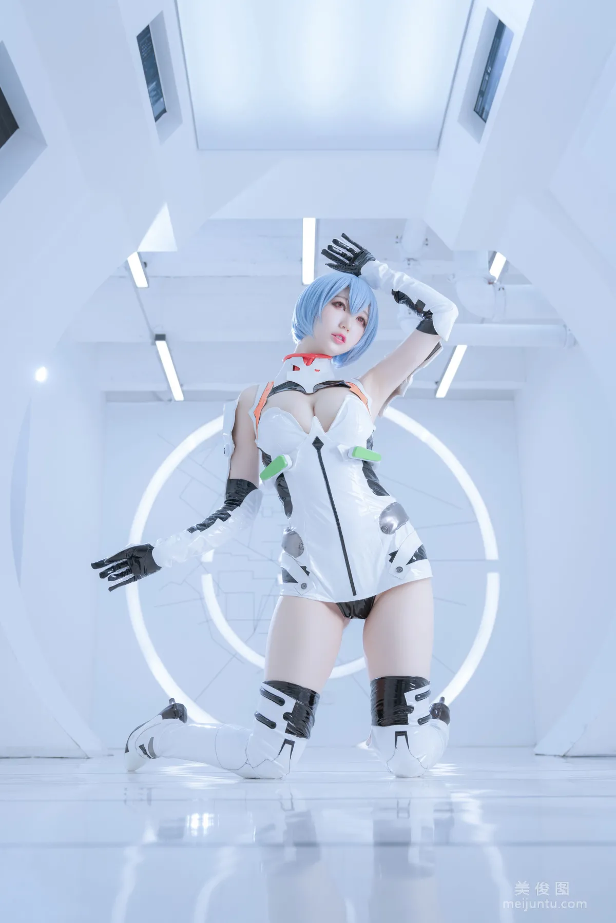 [Cosplay] 周叽是可爱兔兔 - 绫波丽 白战5