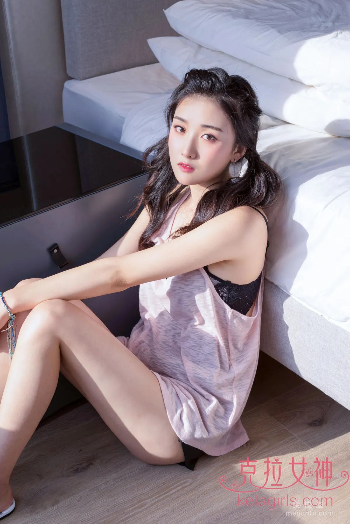 [克拉女神Kelagirls]  馨馨 - 拖鞋小妹妹 写真集1