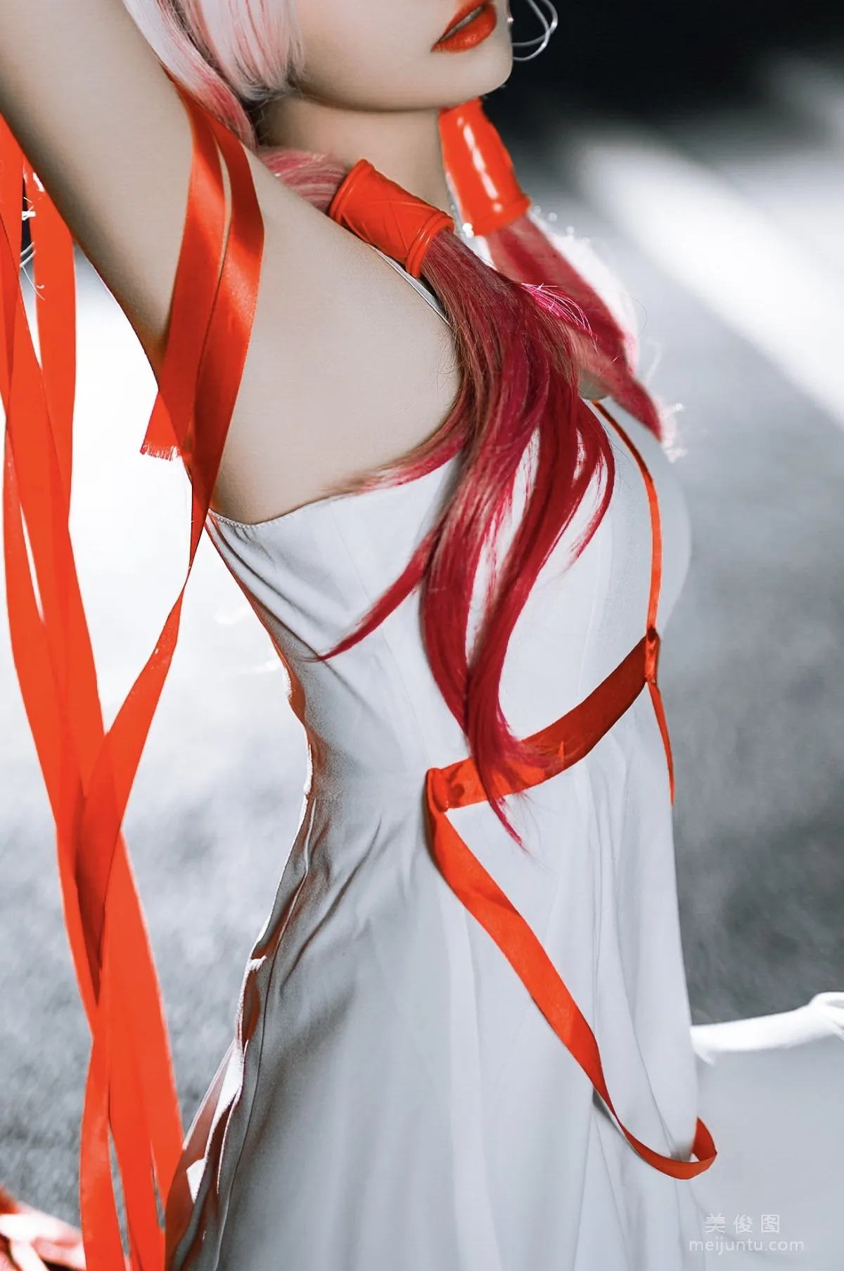 [Cosplay] 動漫博主南桃Momoko - 楪祈白裙 2
