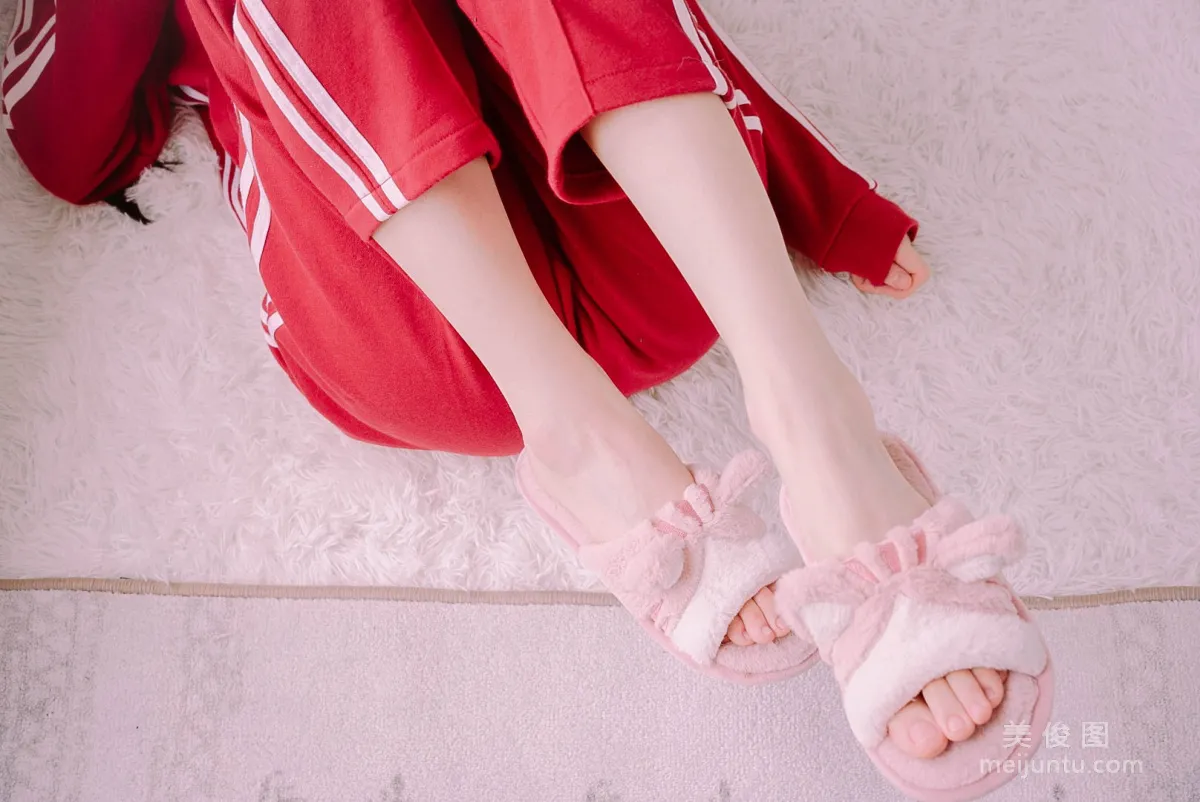 [Cosplay] 萌妹子眼醬大魔王w - 裸足 5