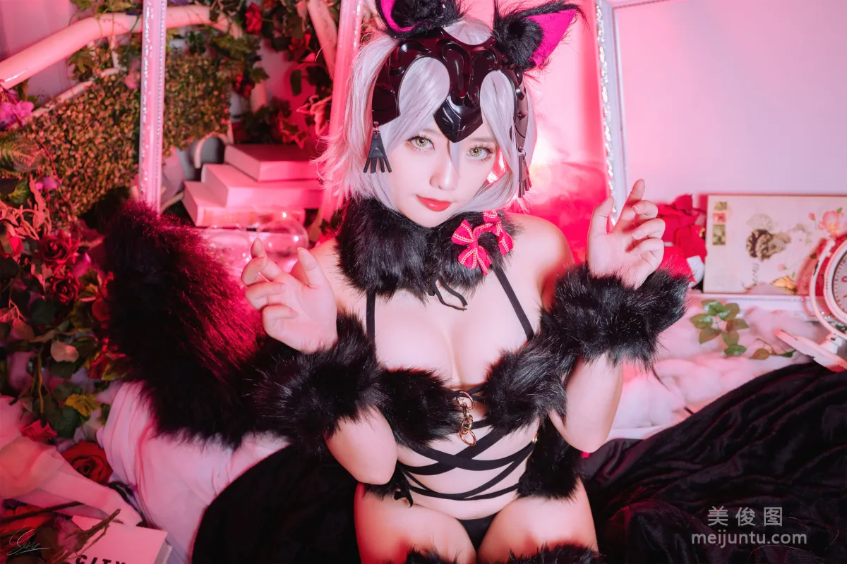 Messie Huang 《Jeanne Alter Wolf》 写真集4