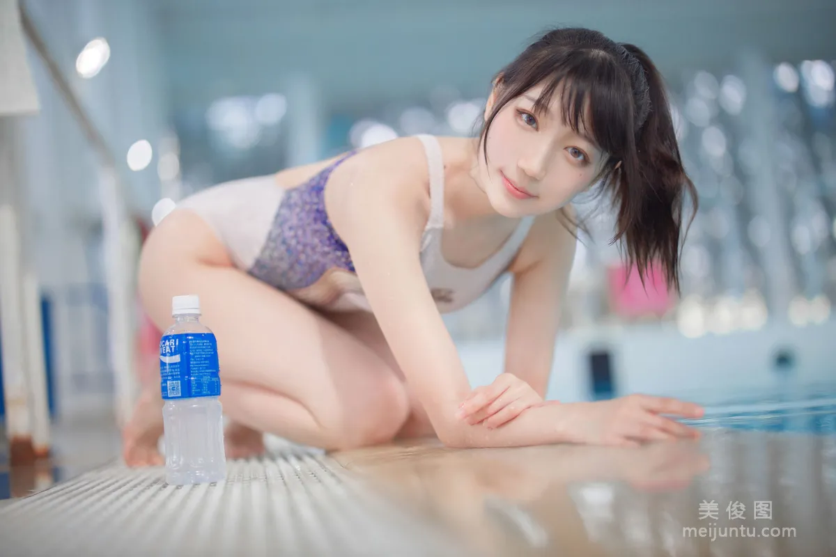 [Cosplay] 周叽是可爱兔兔 - 竞泳10