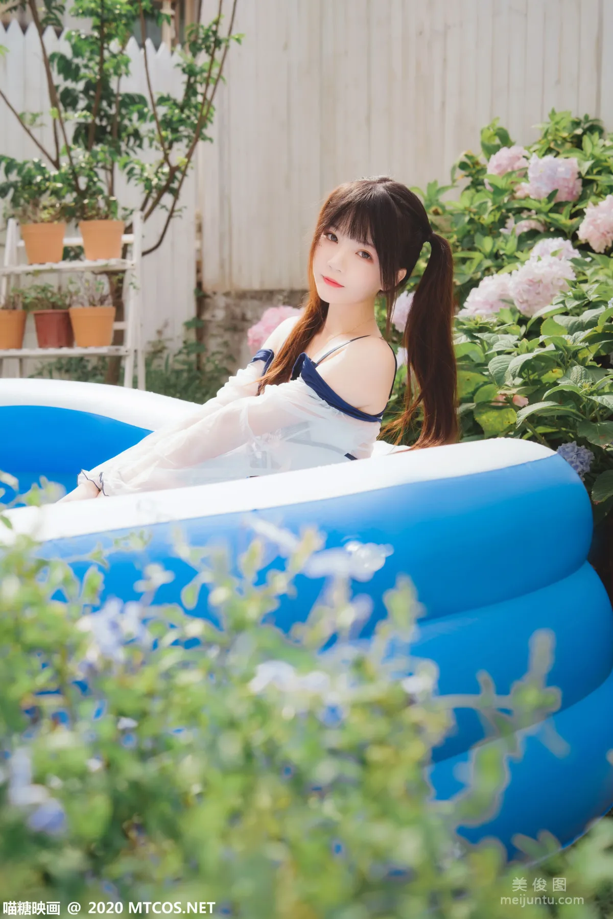 [喵糖映画] VOL.303 蓝色夏日 写真集1
