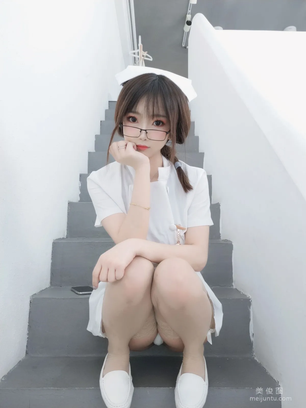 [Cosplay] 白嫩美少女鬼畜瑤 - 笨蛋護士 38