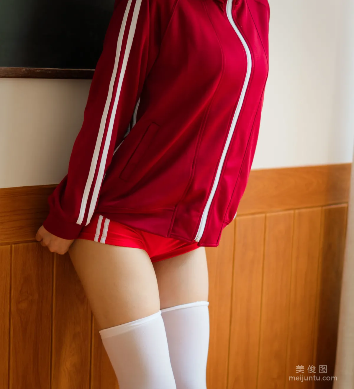 [網紅COSER] 小倉千代w - 紅色體操服 寫真集 6