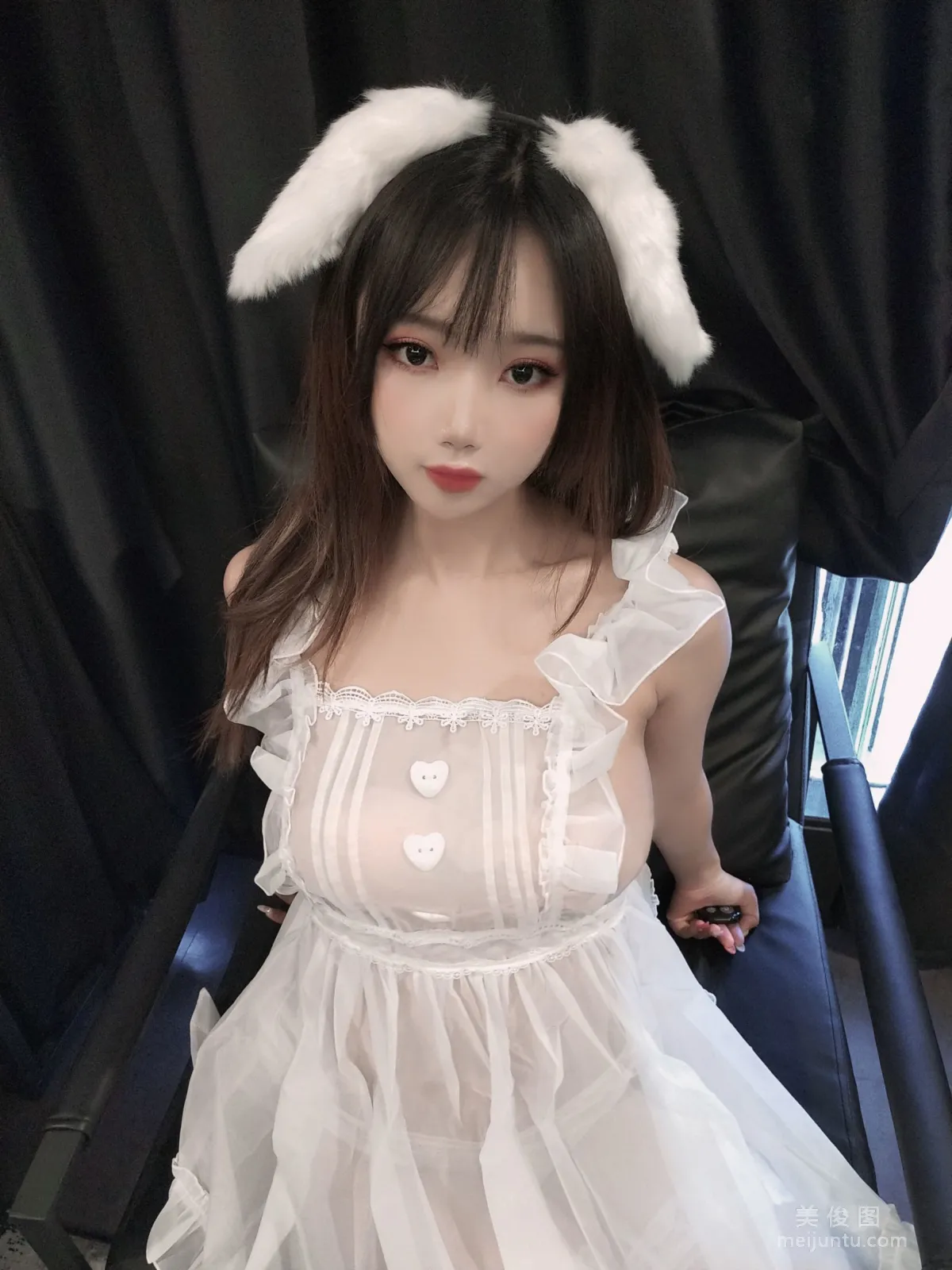 [網紅COSER] 鬼畜瑤 - 小羊圍裙 寫真集 48
