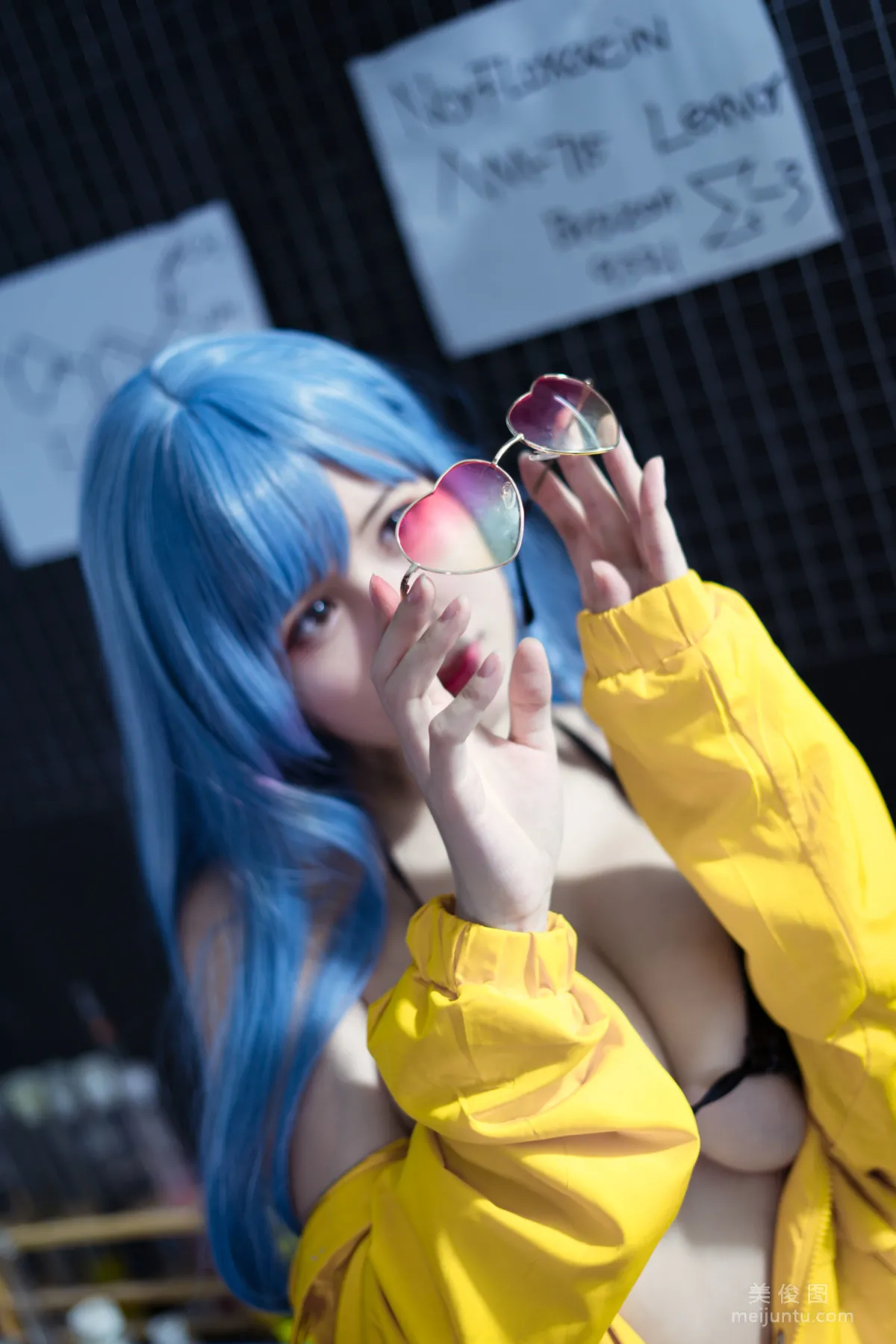 [網紅COSER] 動漫博主小倉千代w - 艦長 寫真集 38
