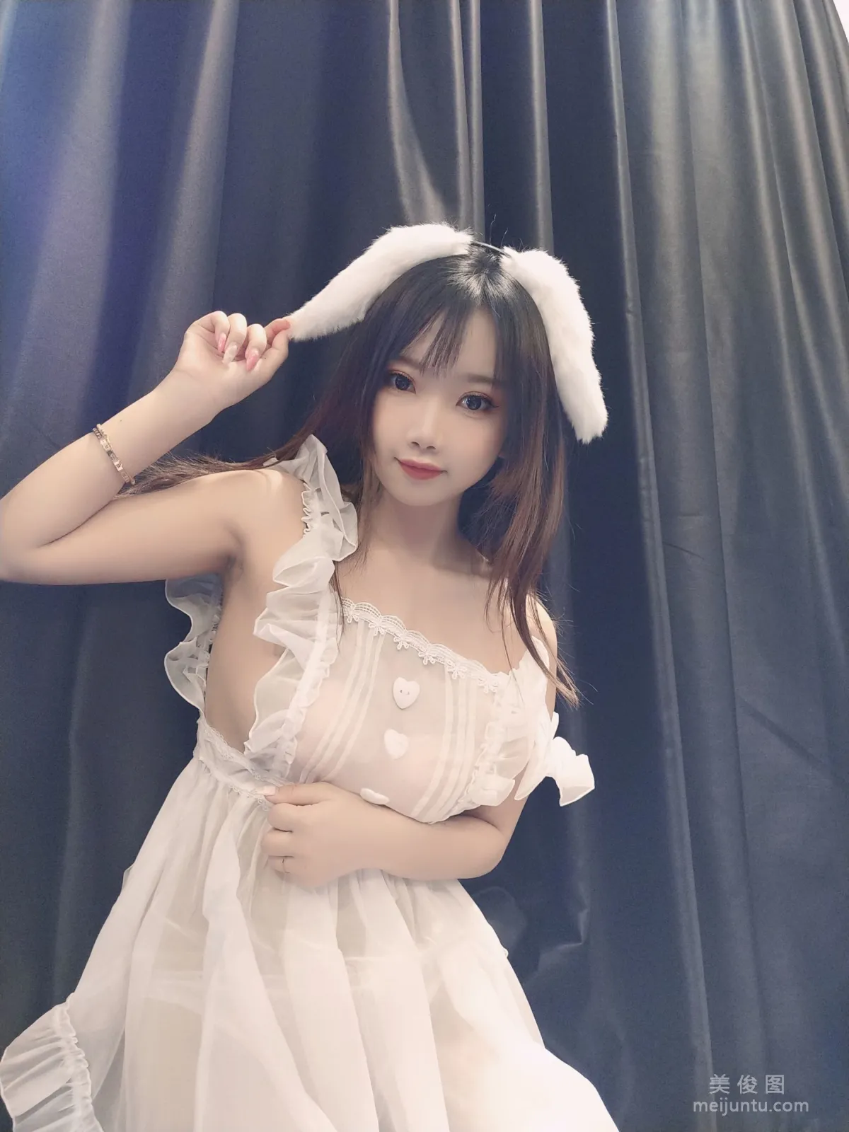 [網紅COSER] 鬼畜瑤 - 小羊圍裙 寫真集 31
