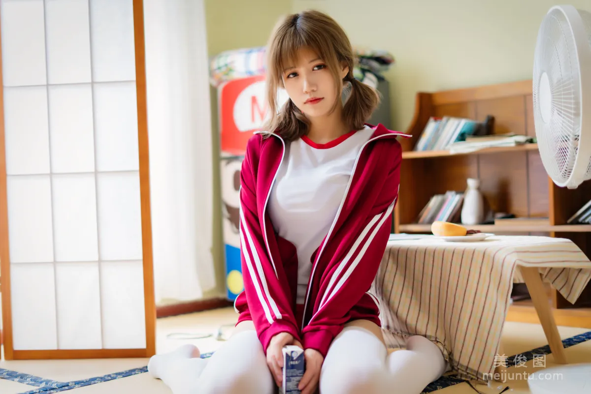 [網紅COSER] 小倉千代w - 紅色體操服 寫真集 42