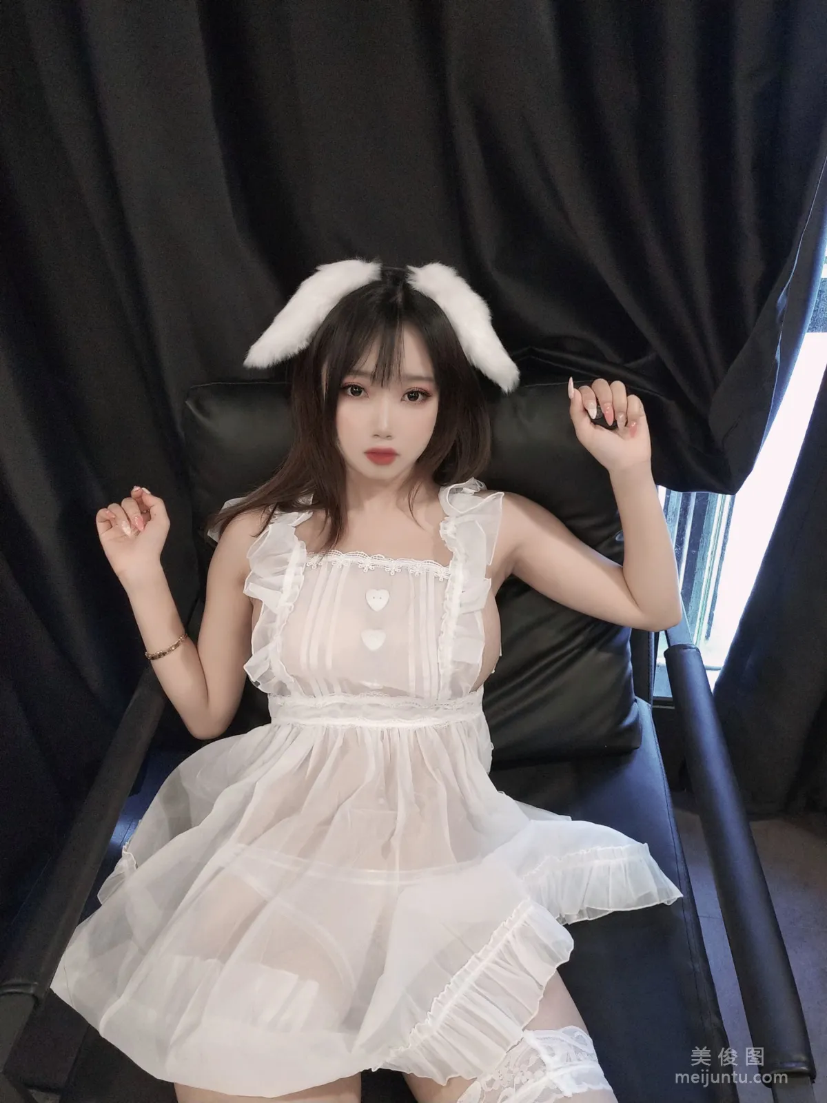 [網紅COSER] 鬼畜瑤 - 小羊圍裙 寫真集 44