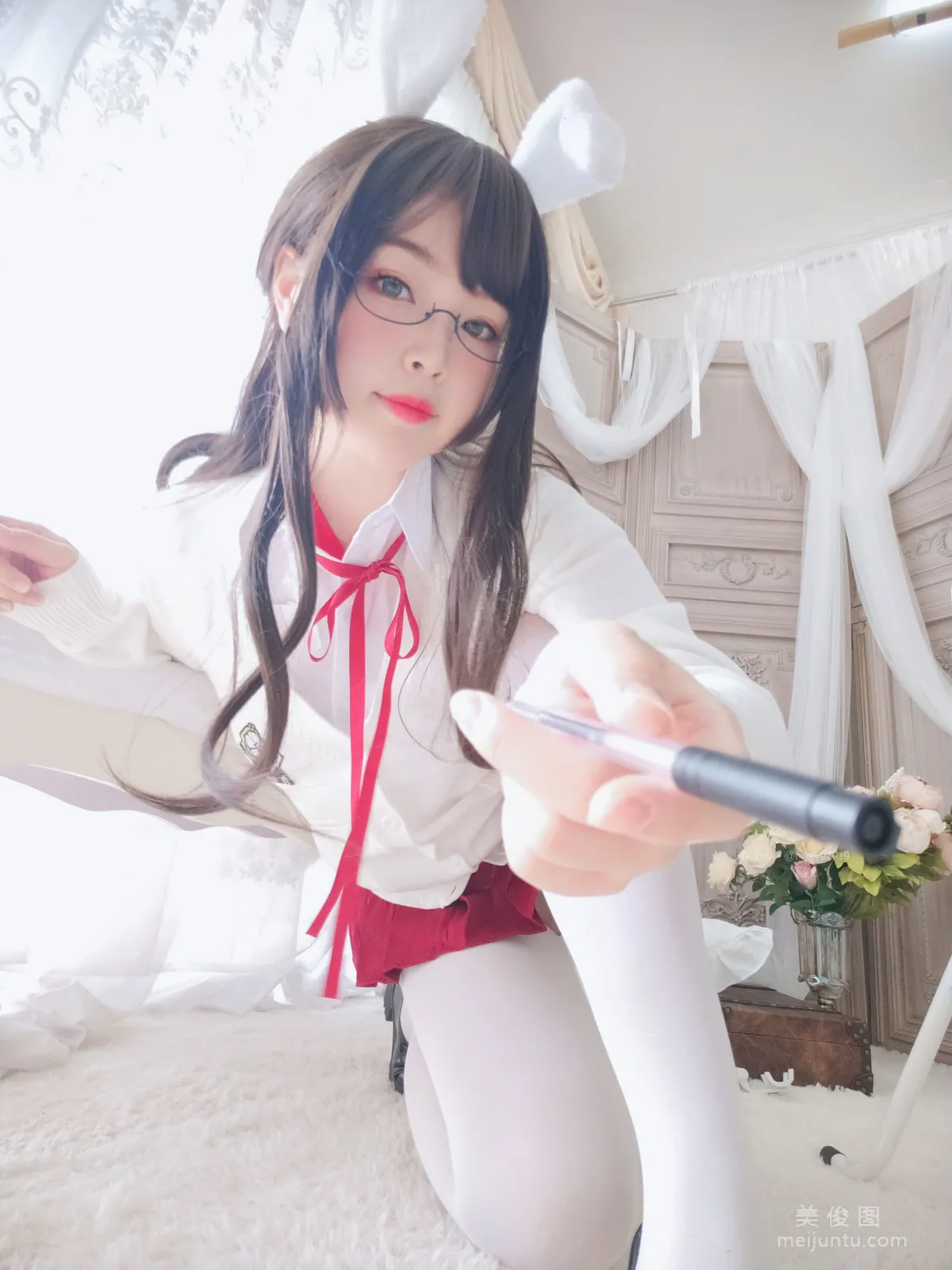 [網紅COSER] 萌系小姐姐-白烨- - 發情期 寫真集 16