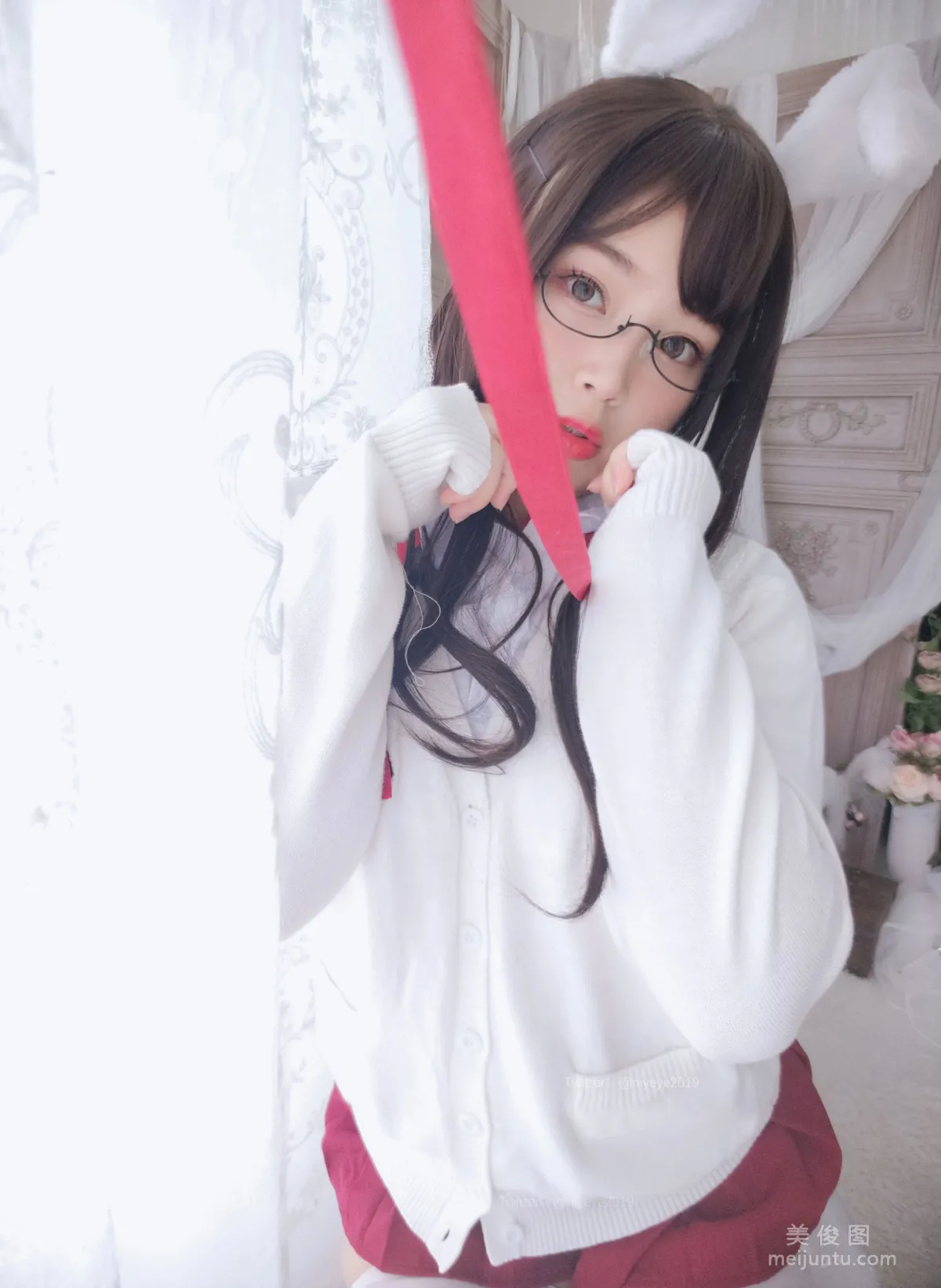 [網紅COSER] 萌系小姐姐-白烨- - 發情期 寫真集 47