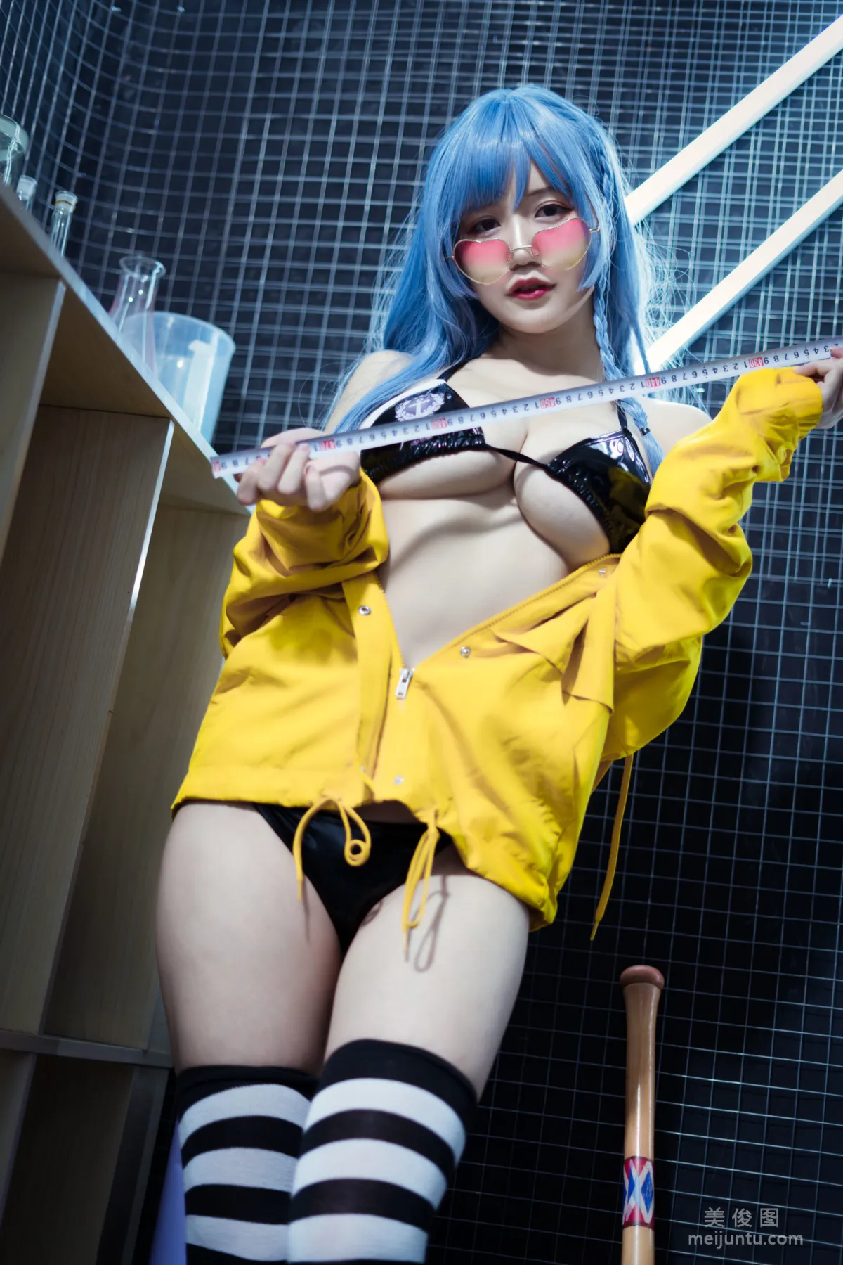 [網紅COSER] 動漫博主小倉千代w - 艦長 寫真集 29