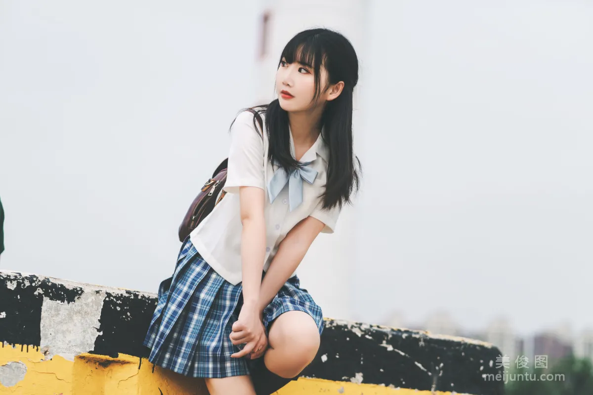 [网红COSER] 面饼仙儿 - 沙雕JK 22