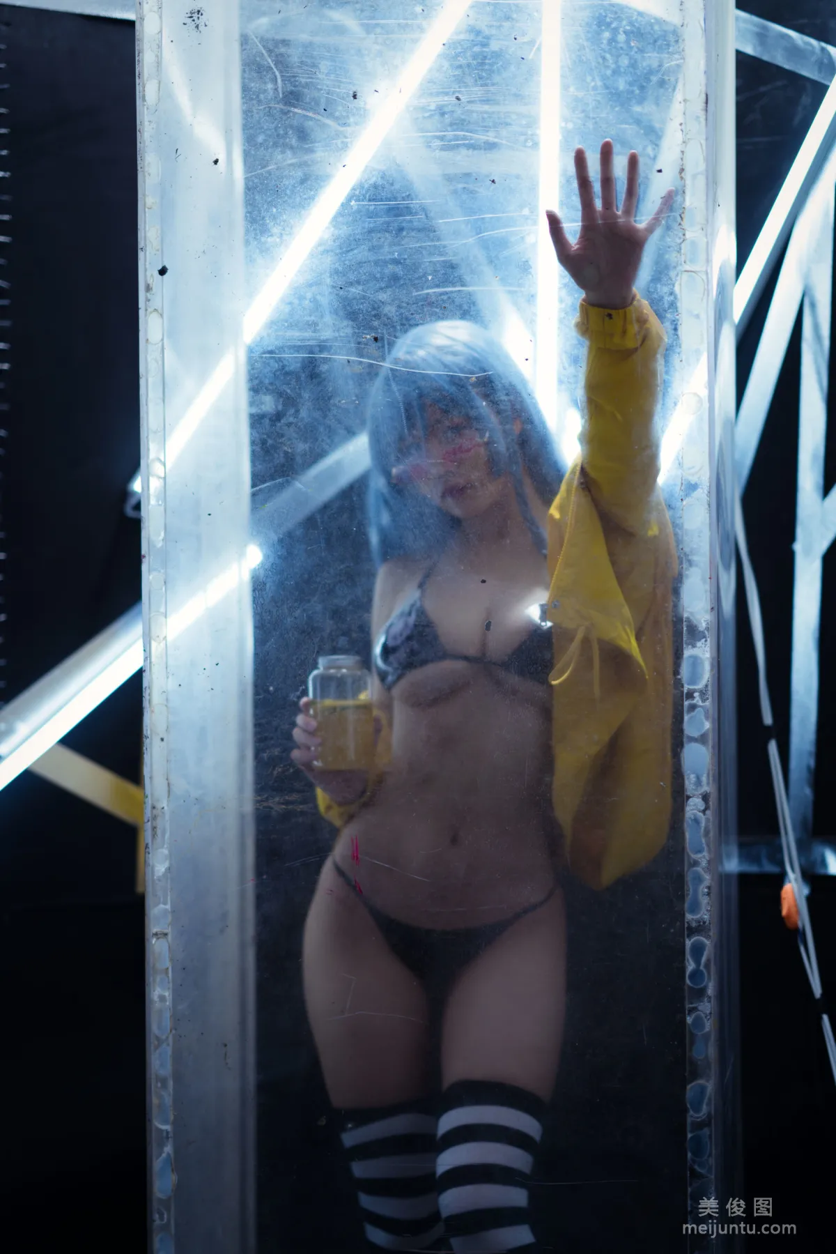[網紅COSER] 動漫博主小倉千代w - 艦長 寫真集 27